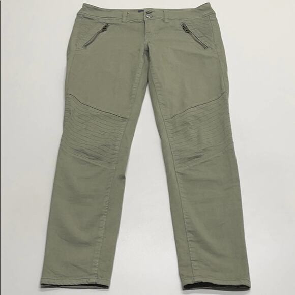 American Eagle Outfitters Pants - AMERICAN EAGLE Women’s Green Super Stretch Skinny